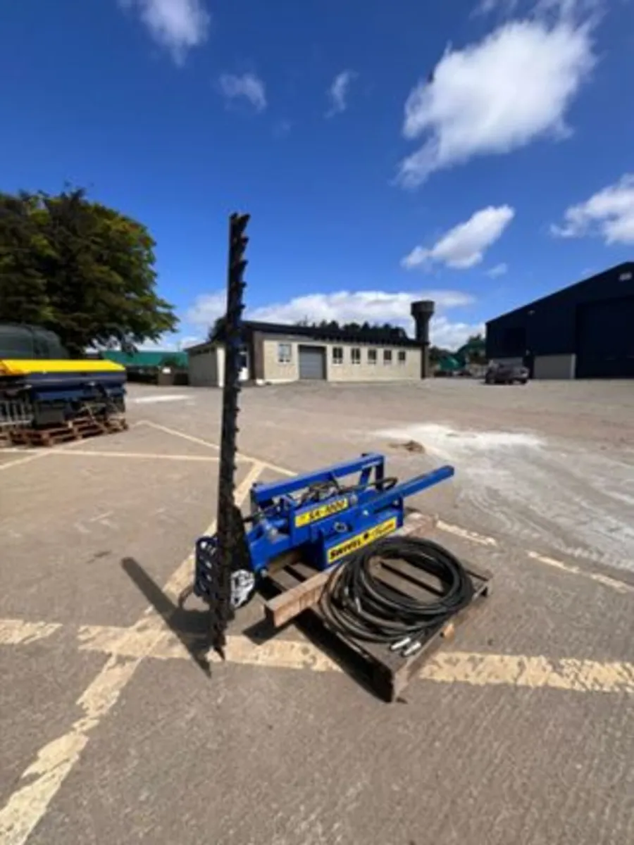 Farm Machinery - few different items - Image 1