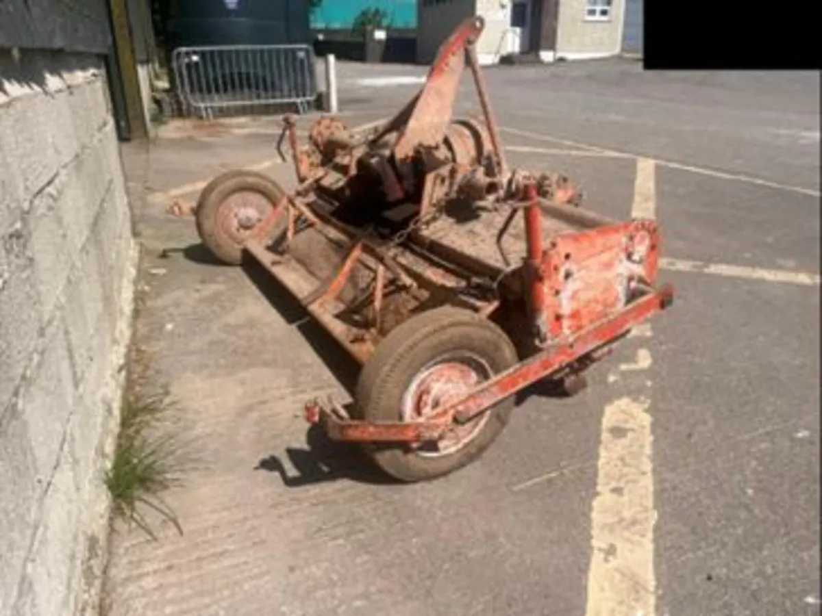 Farm Machinery - few different items - Image 3