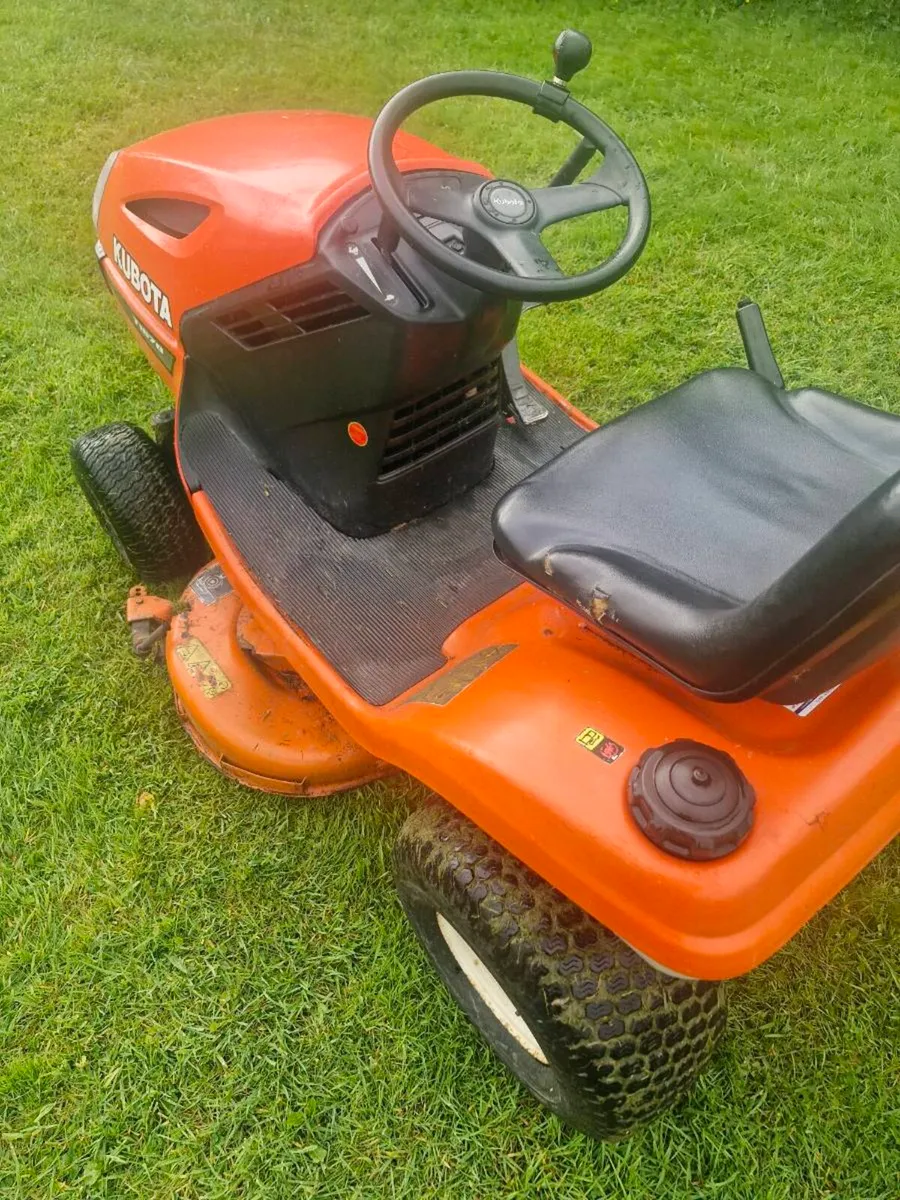 KUBUTO Ride on mower Delivery available - Image 4