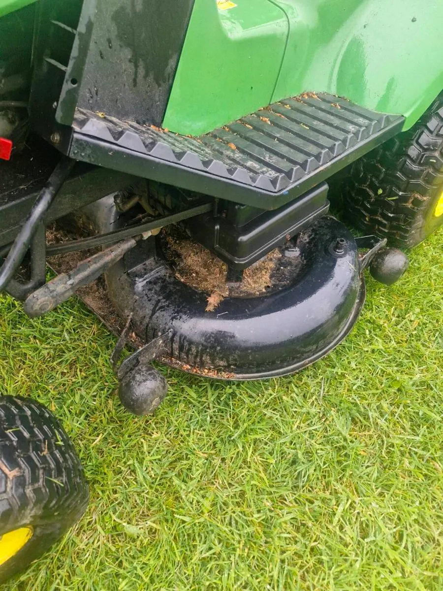 John Deere Lr175 ride on mower Delivery available - Image 4