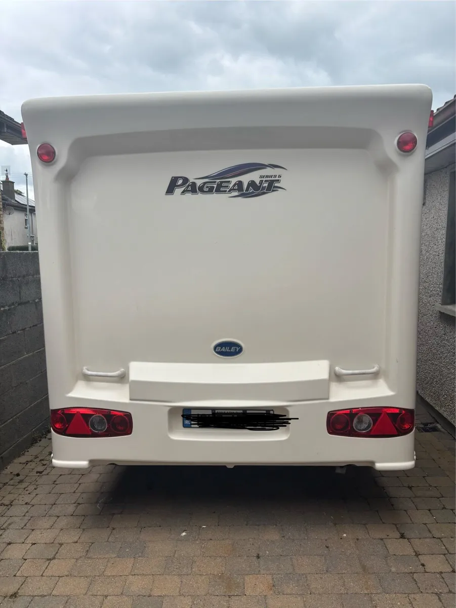 Bailey Pageant 4 Berth, Fixed Bed - Image 2