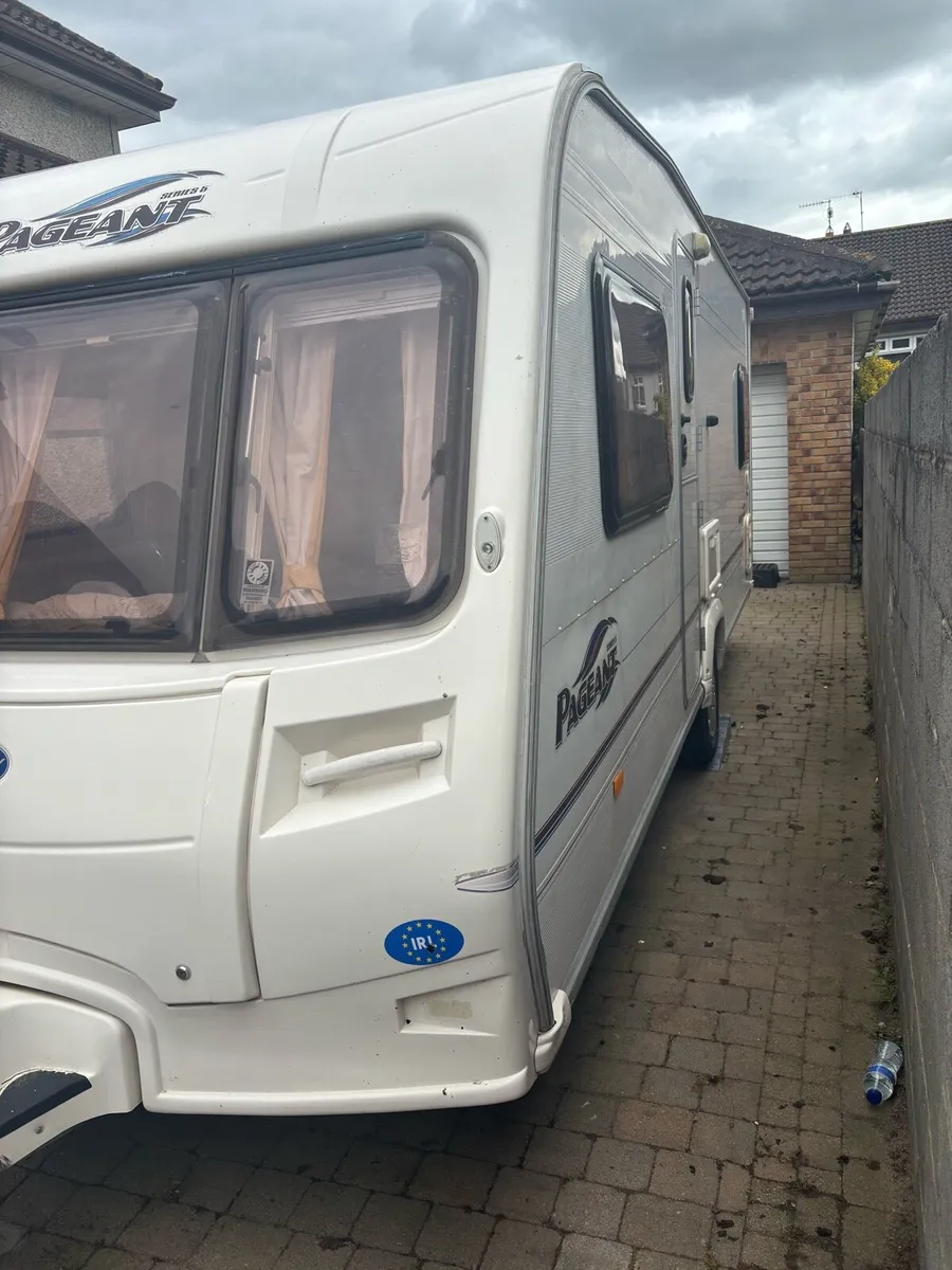 Bailey Pageant 4 Berth, Fixed Bed - Image 3