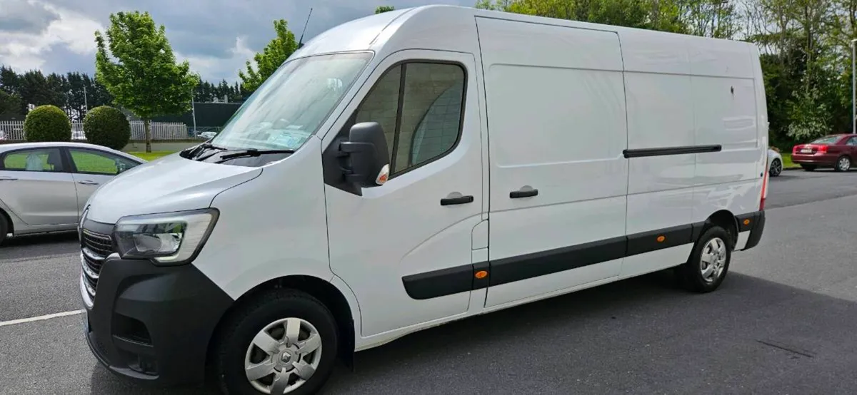 RENAULT MASTER TAXED AND TESTED - Image 4