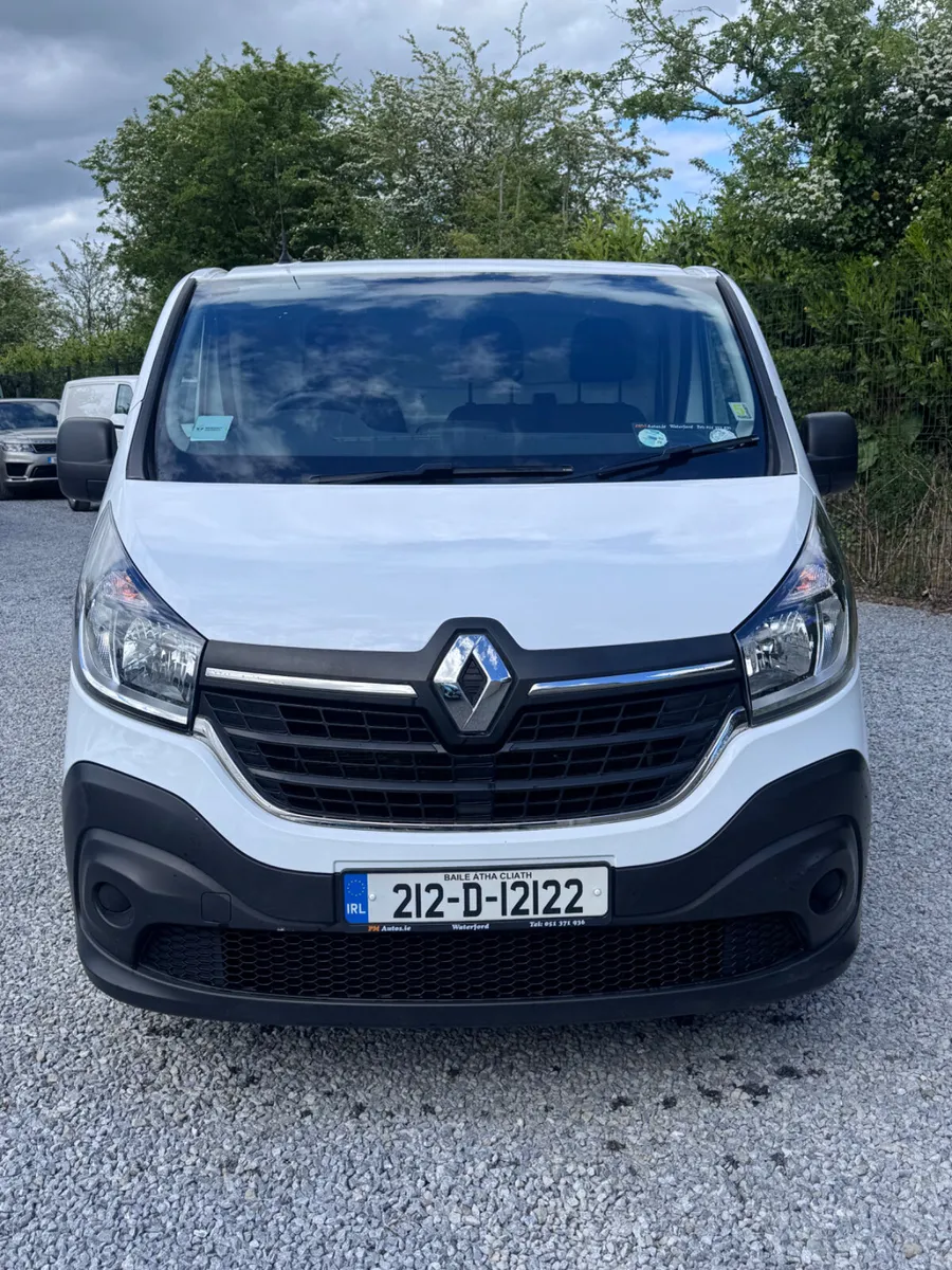 Renault Trafic 2021 - Image 3
