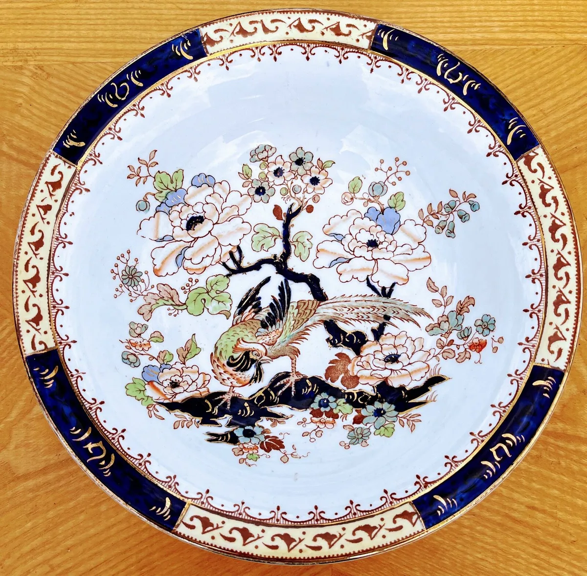 Antique large serving bowl - Image 1