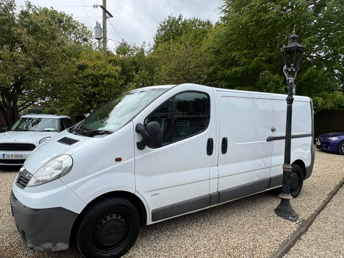 Vauxhall Vivaro 2014 , 2.0 litre , diesel, 6 speed - Image 3