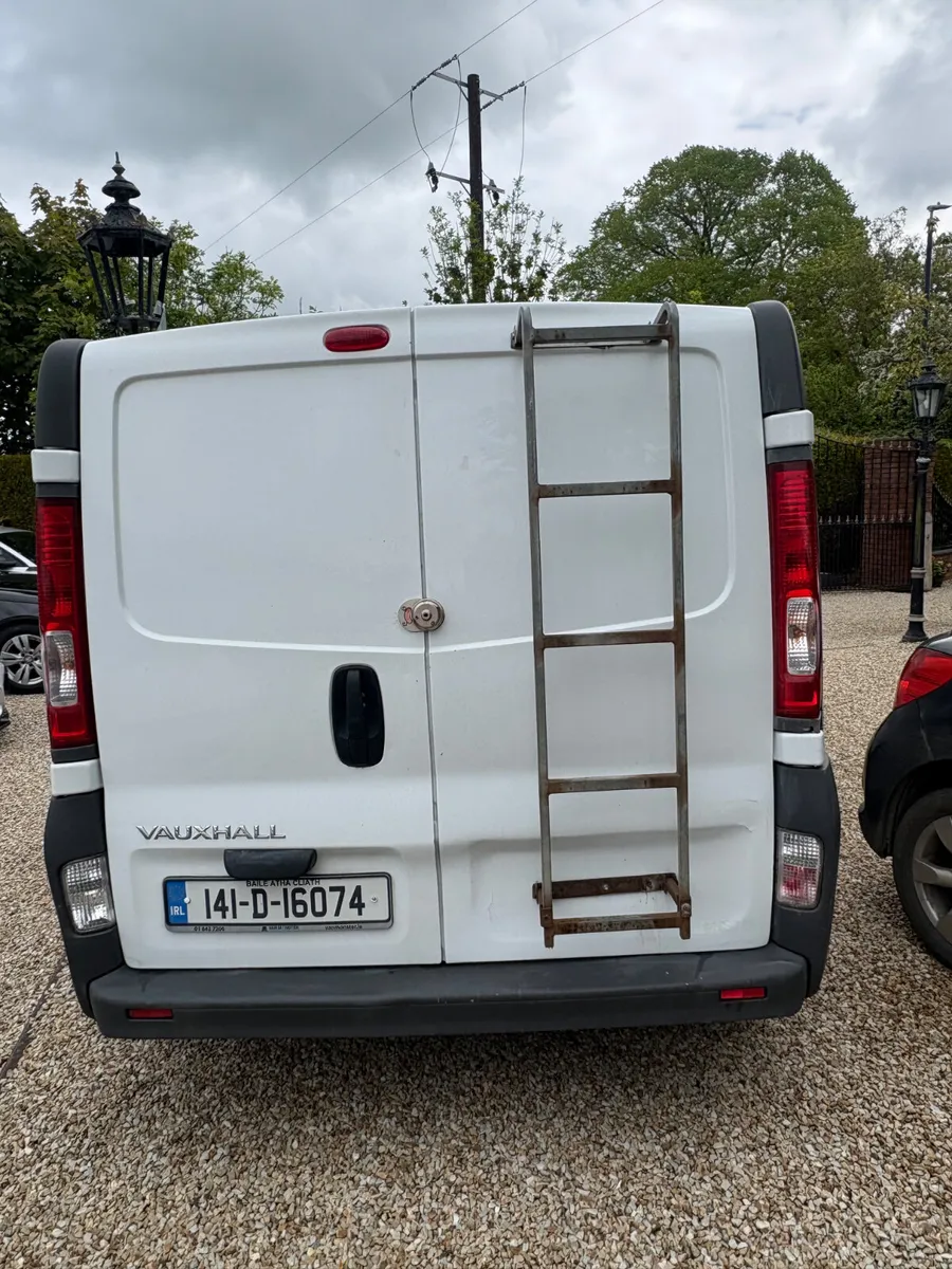 Vauxhall Vivaro 2014 , 2.0 litre , diesel, 6 speed - Image 4