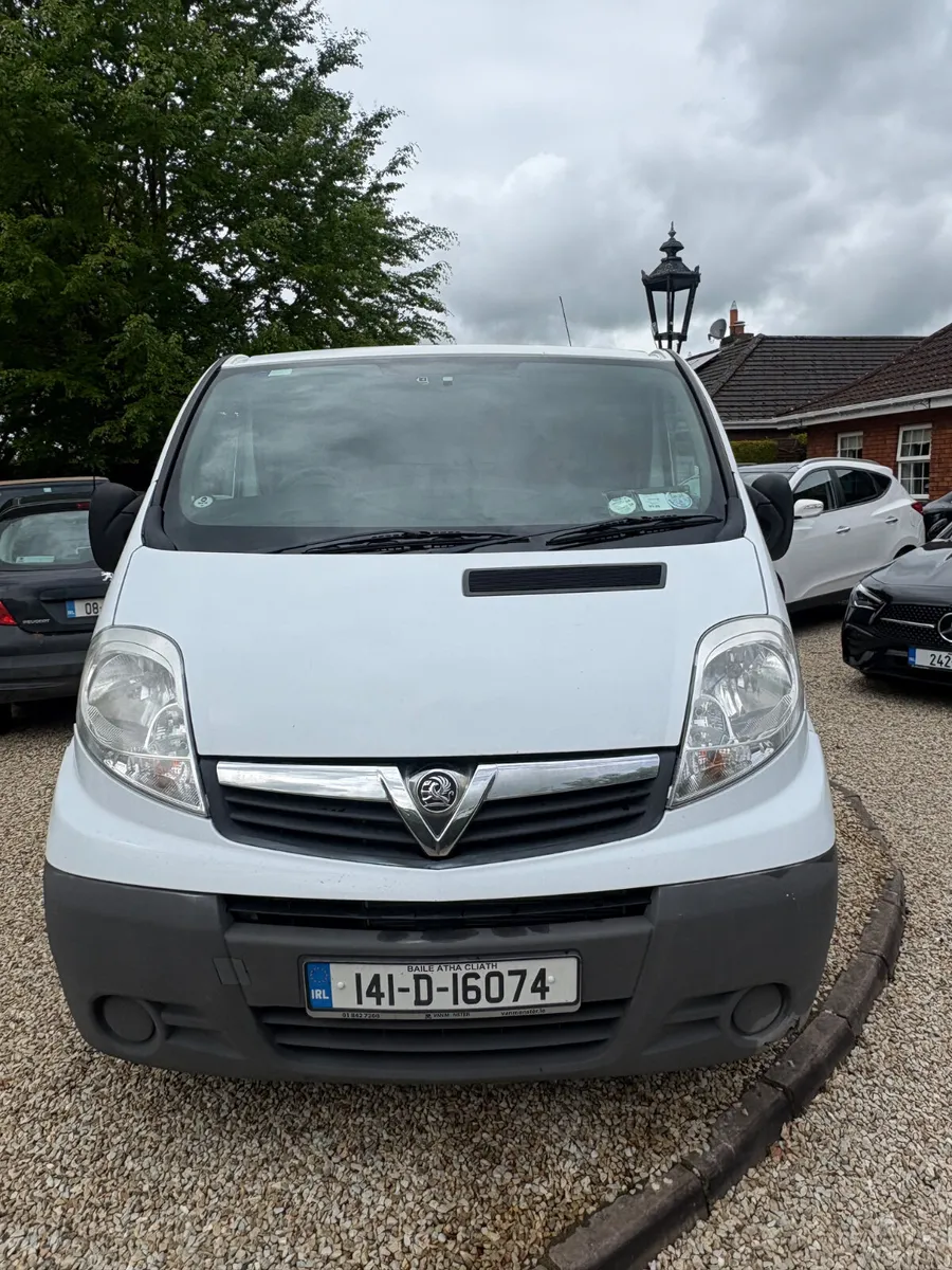 Vauxhall Vivaro 2014 , 2.0 litre , diesel, 6 speed - Image 2