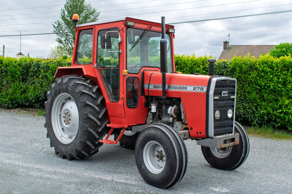 1982 Massey Ferguson 275 - Image 1