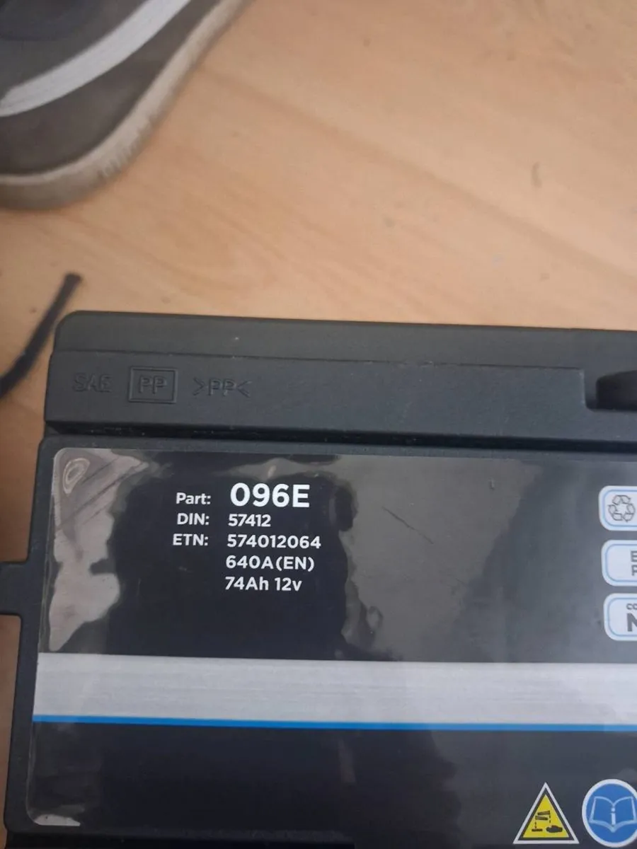 Brand New Car Battery + Break Pads - Image 2