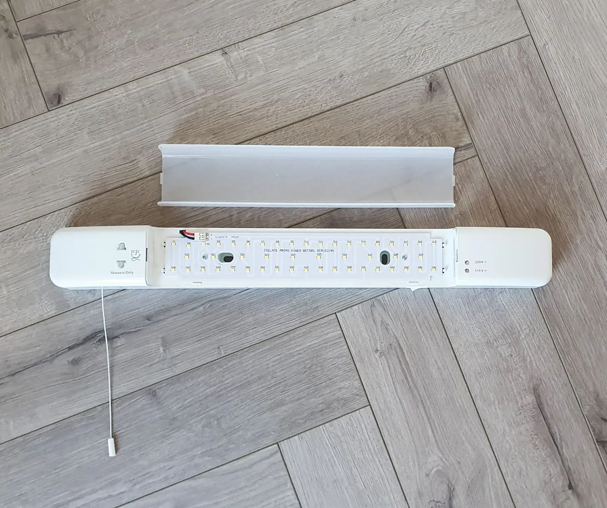 LED Bathroom Shaver Light - Image 1