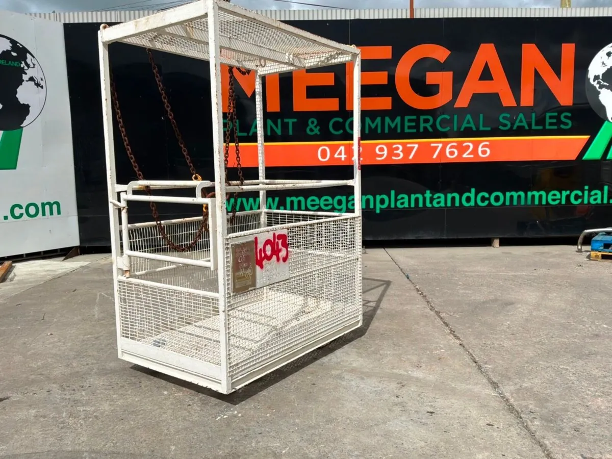 61" x 41" MAN BASKET / SAFETY CAGE.......4043-1. - Image 1