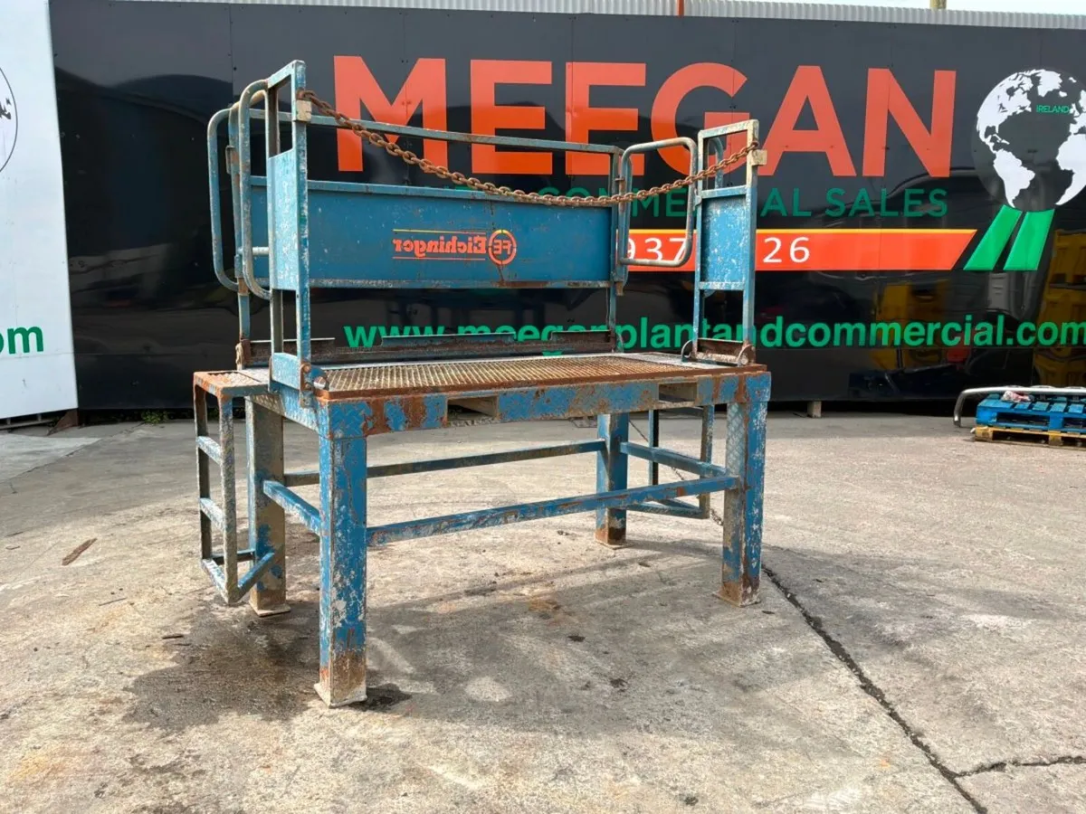 EICHENGER WASH OUT GANTRY FRAME.........4122. - Image 1