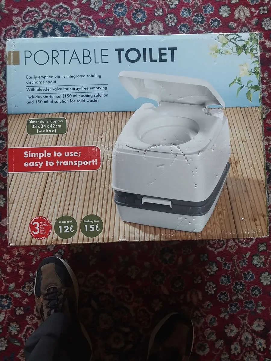 Portable toilet - Image 3