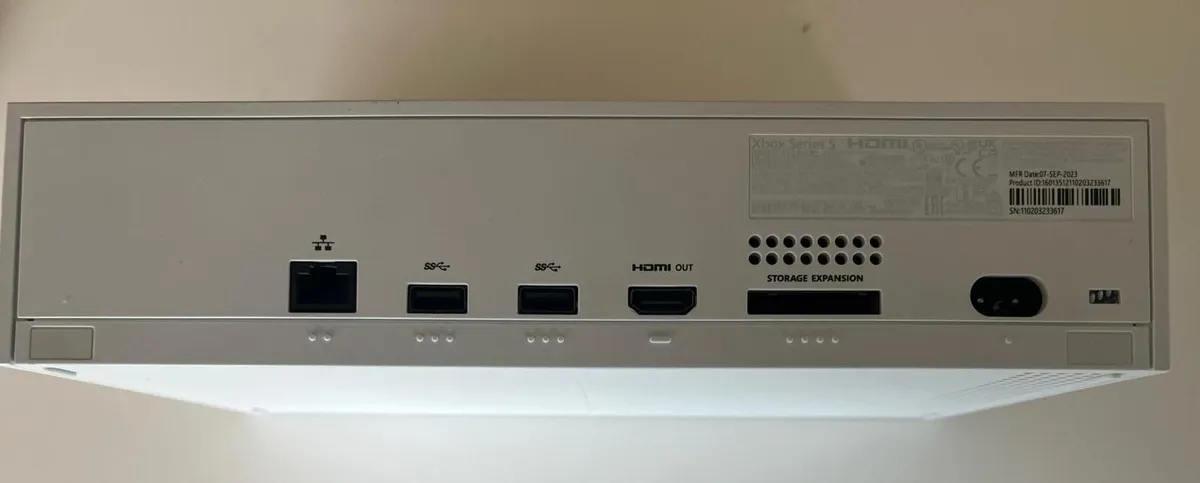Xbox Series S 512GB & Controller – Great Condition - Image 3