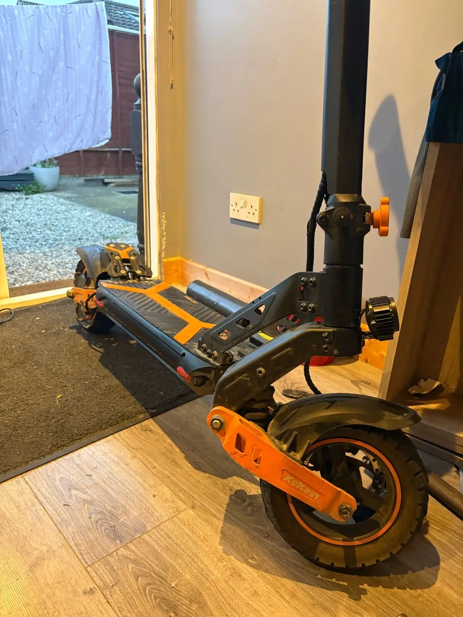 Scooter - Image 2