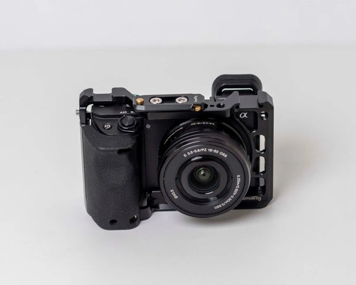 Sony A6400 - Image 1