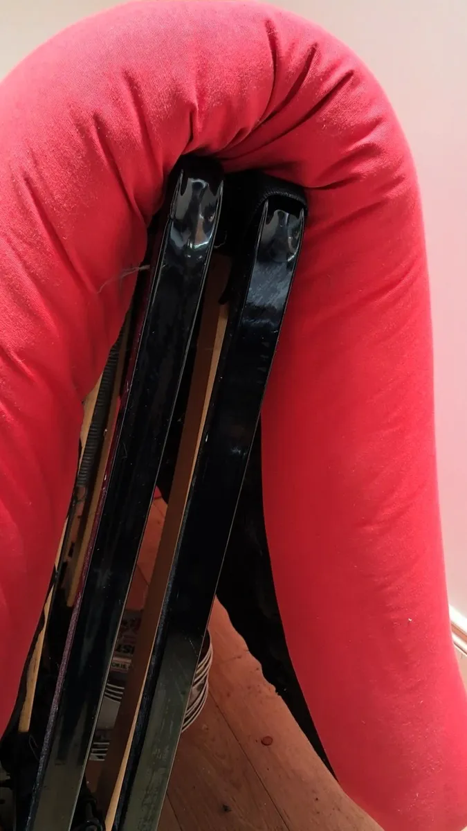 Red Futon: Free, just pick up - Image 3