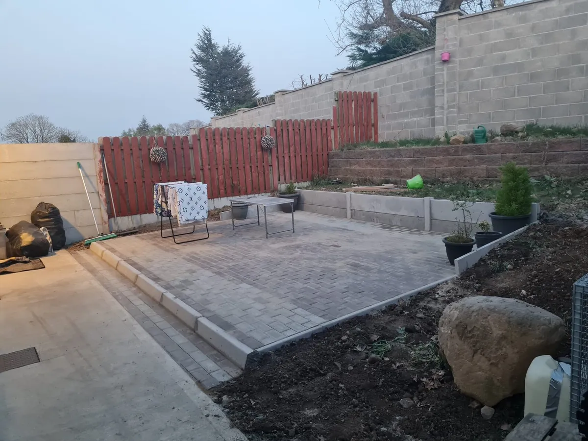 PAVING SERVICES | Driveways | Patios | Block Pavin - Image 2