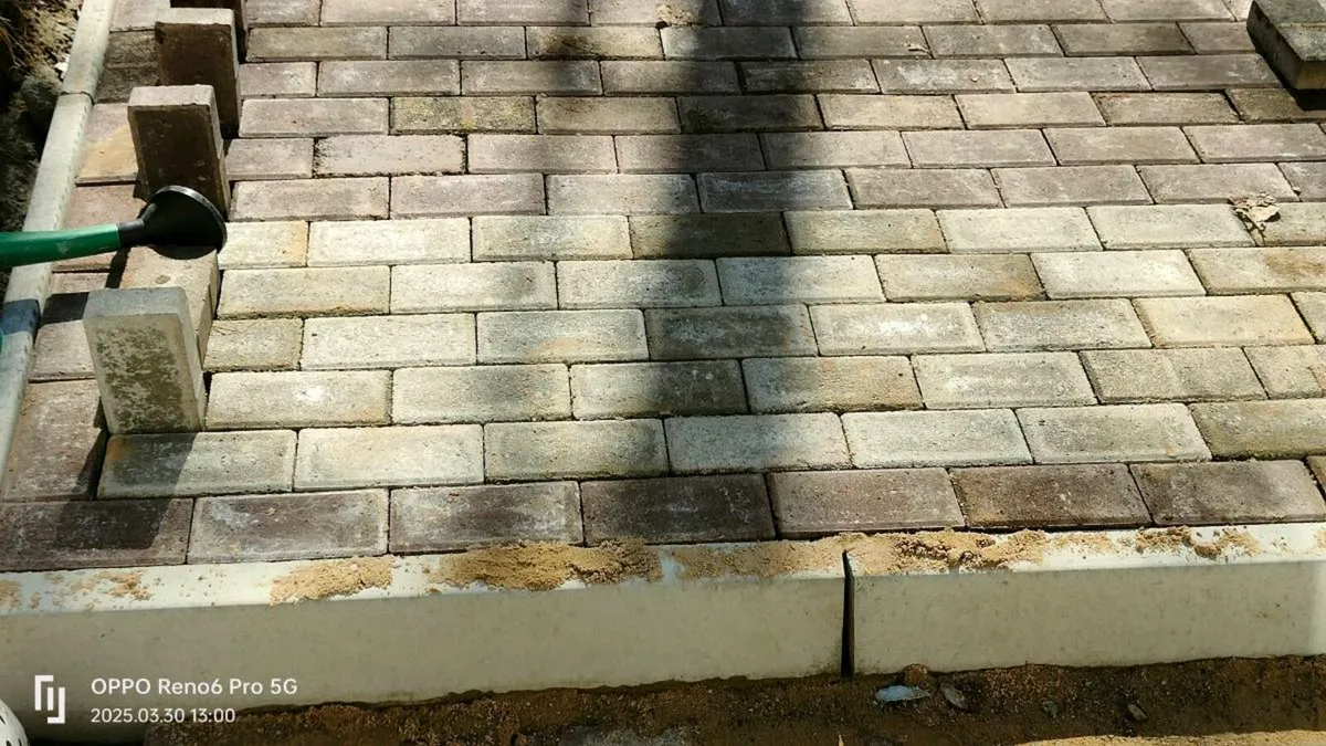 PAVING SERVICES | Driveways | Patios | Block Pavin - Image 3