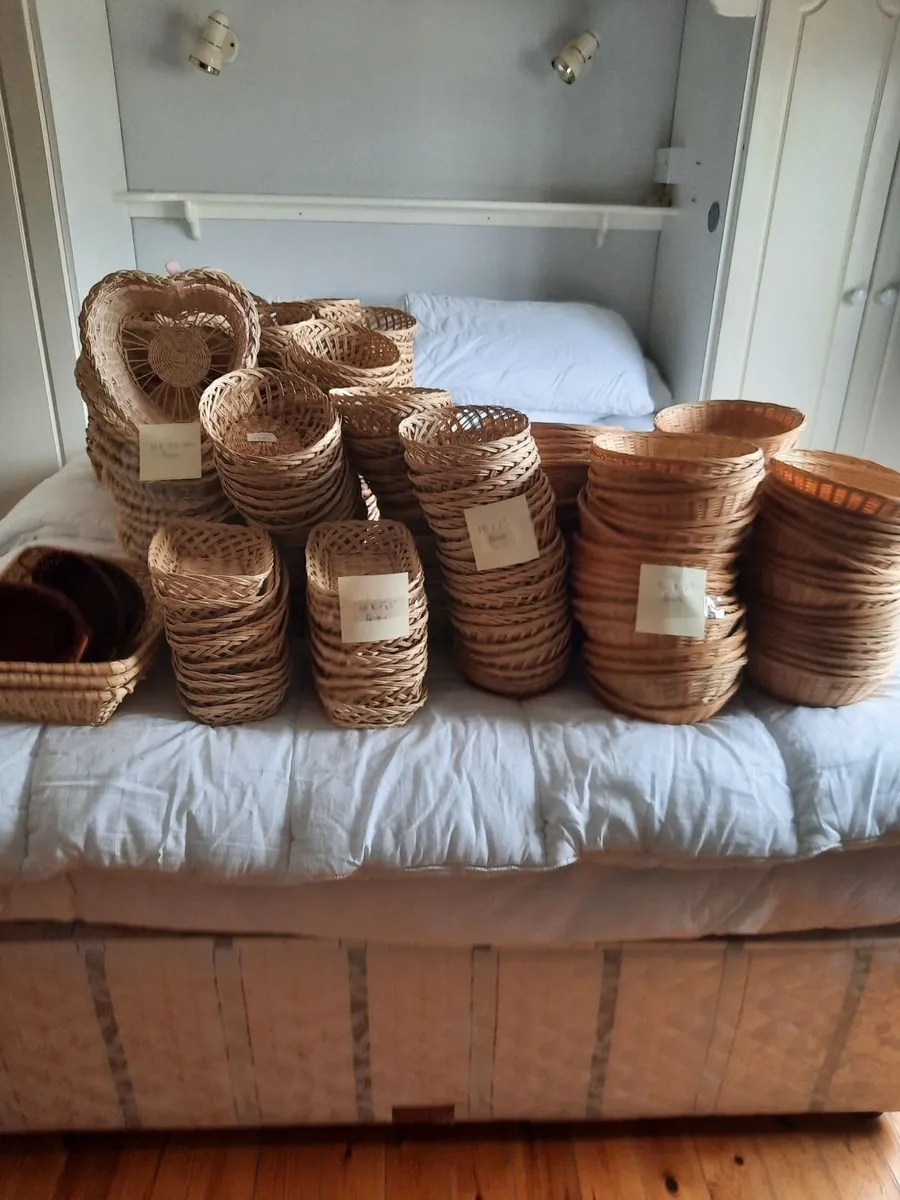 Arts and Crafts Baskets - Image 2
