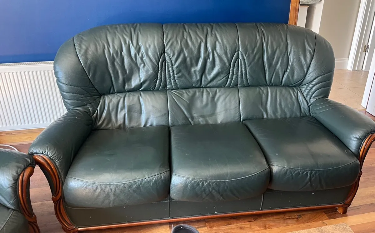 Set of two armchairs and couch - Image 1