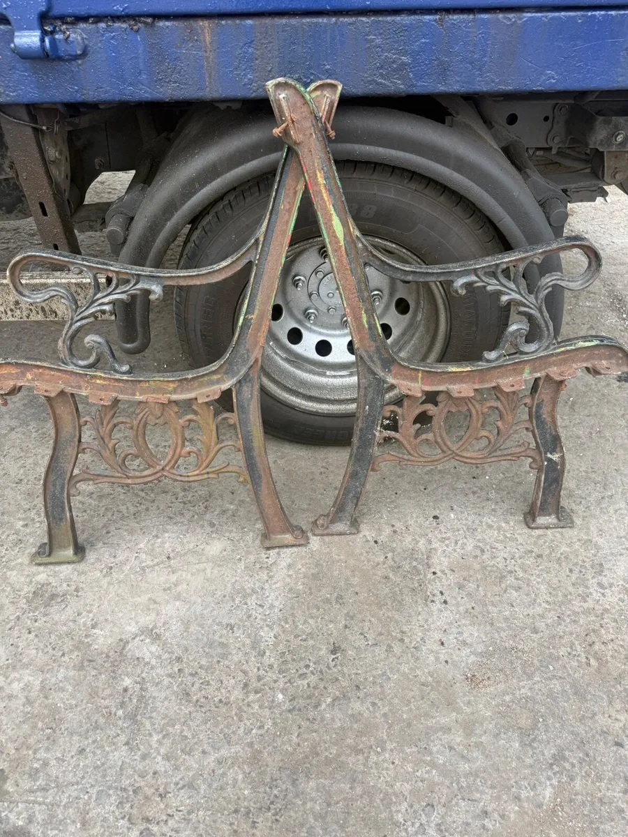 Metal bench ends - Image 4