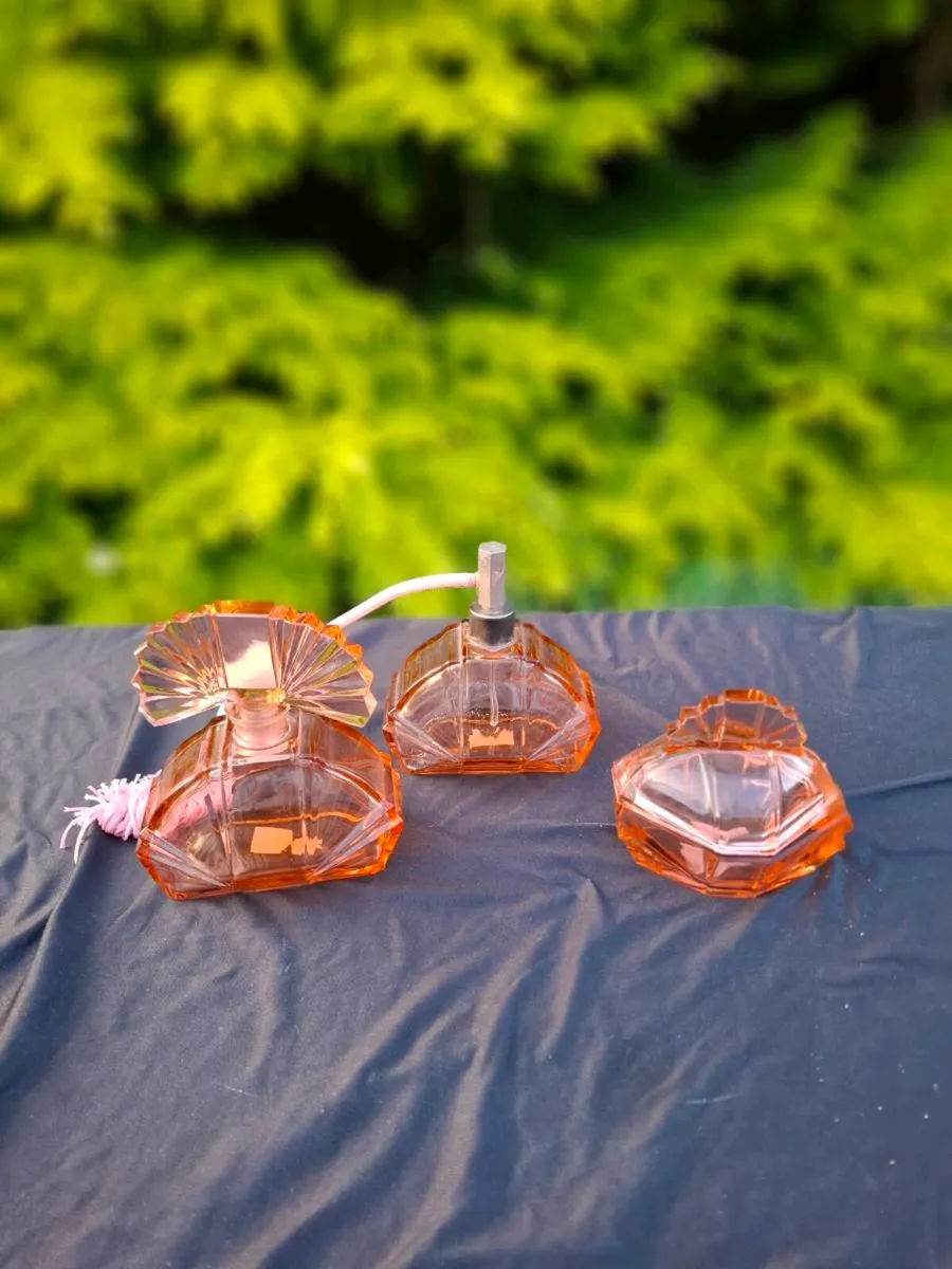 Vintage pink perfume bottle set postage possible - Image 1