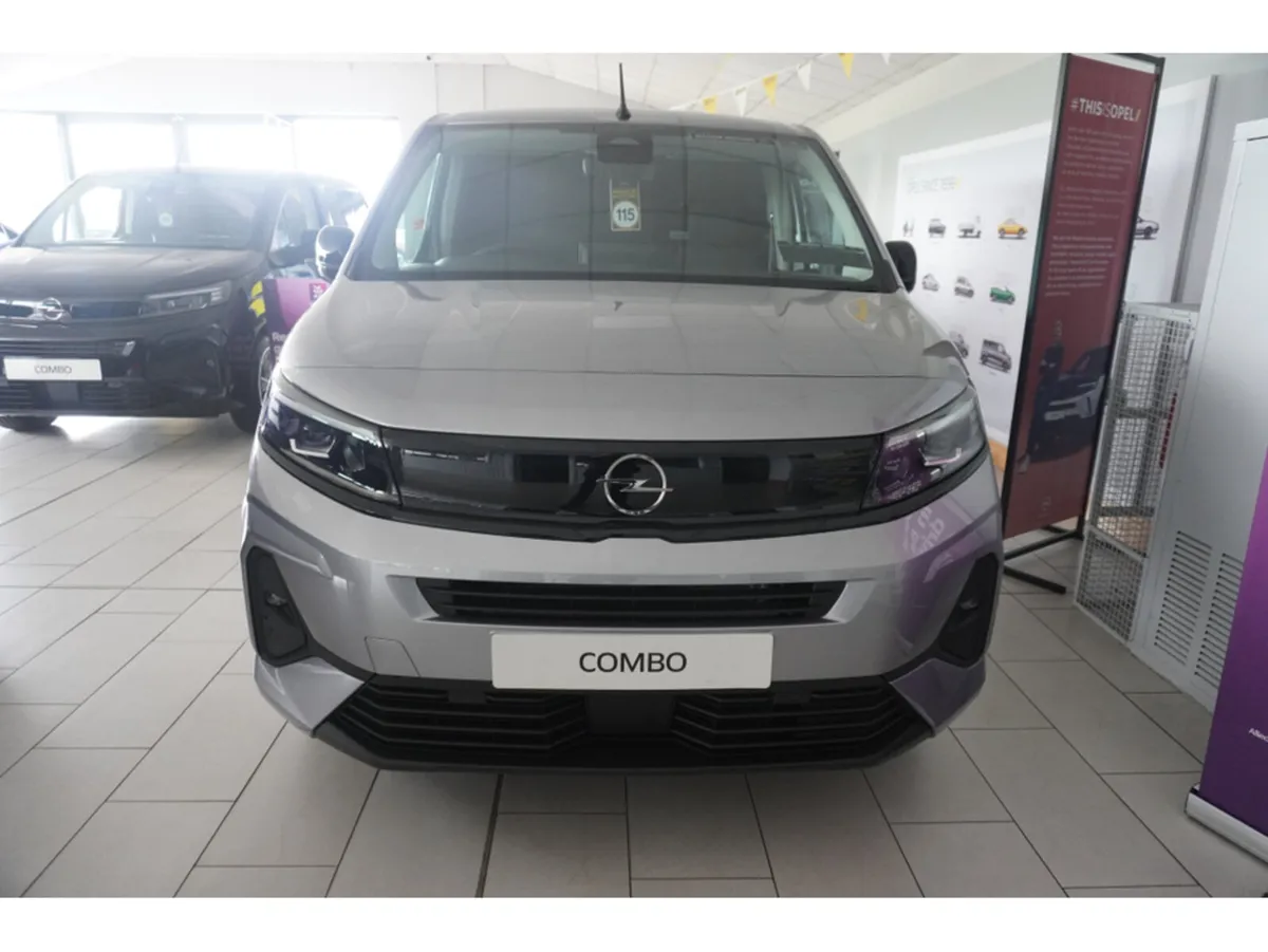 Opel Combo sportive - Image 2