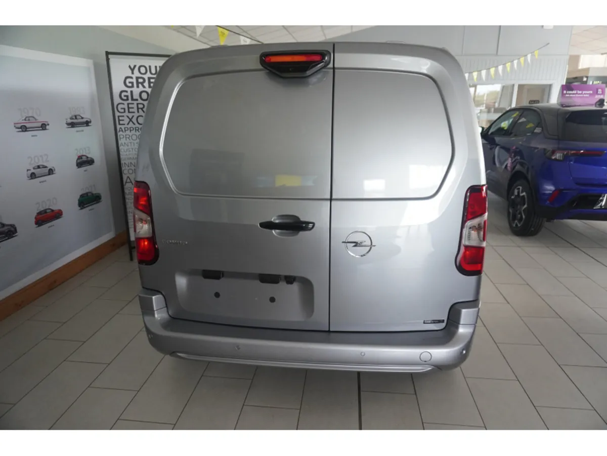 Opel Combo sportive - Image 4