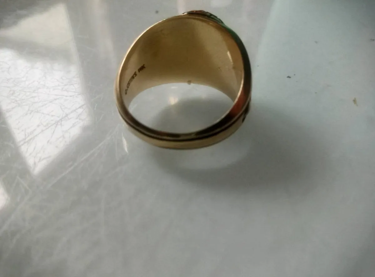 18 kart gold college ring blue gym stone - Image 2