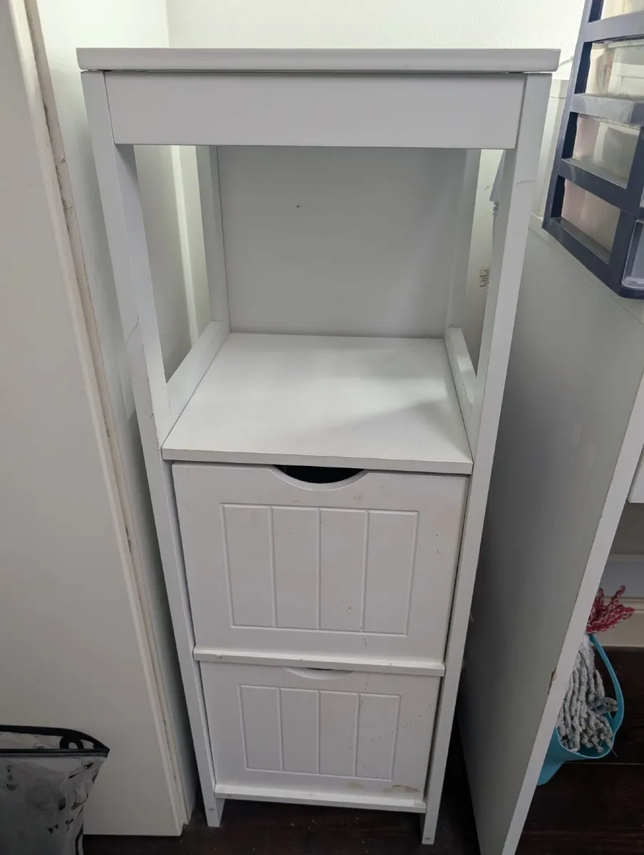 White Storage Unit / Bathroom Cabinet