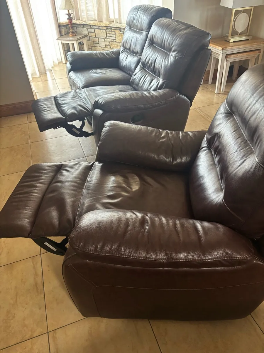 Brown Leather reclining couch - Image 1