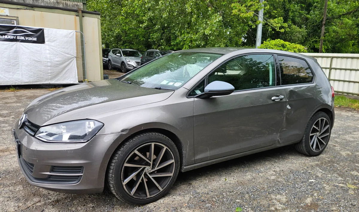 Vw Golf 2015 1.2 TSI 3DR 85HP Trendline - Image 4