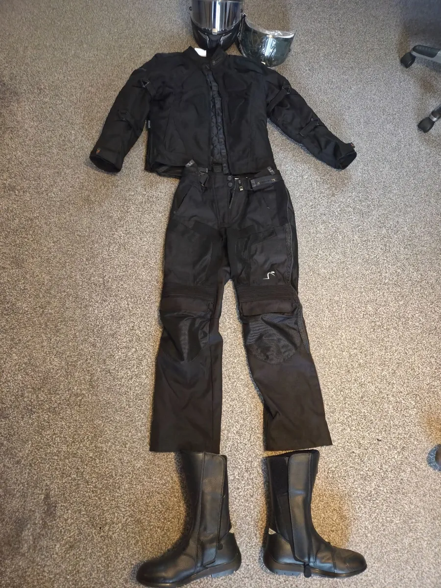 Motorcycle ladies clothes - Image 1