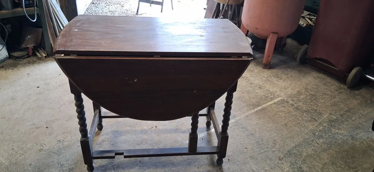 Antique table - Image 2