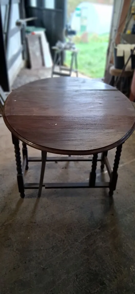 Antique table - Image 4