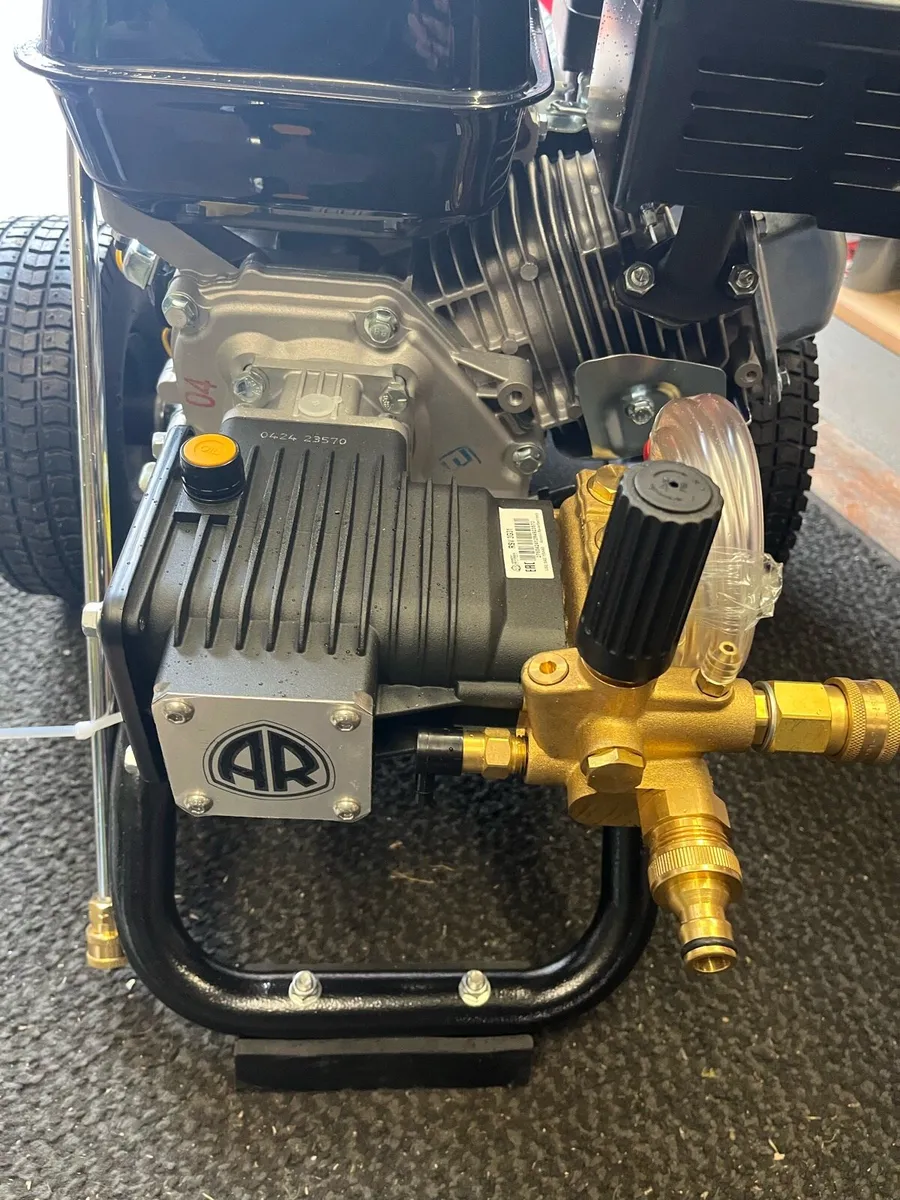 Pro Plus Petrol Pressure Washer - Image 3