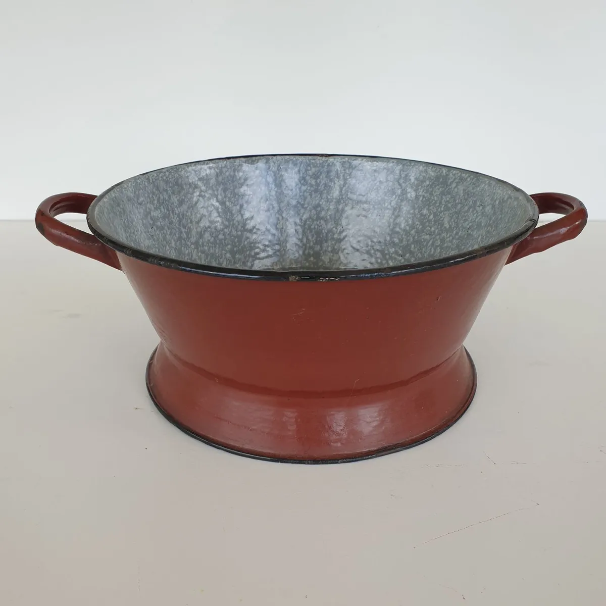 Vintage enamel sieve large handles farmhouse - Image 1