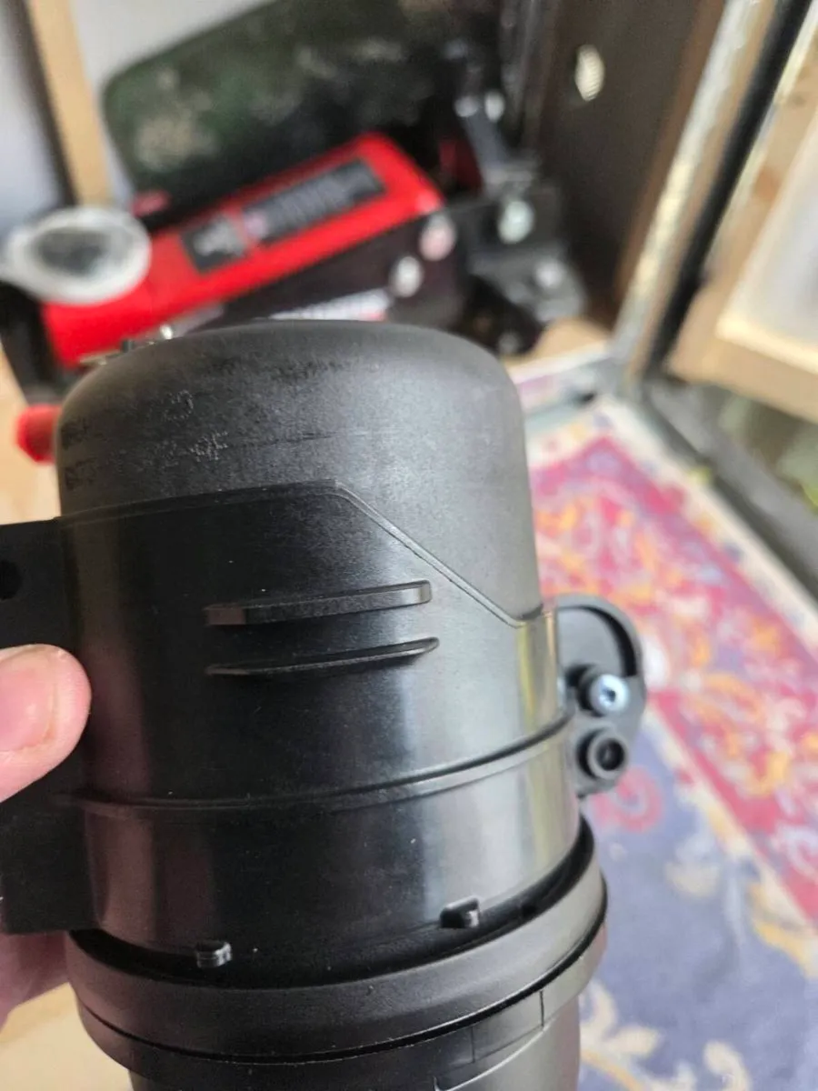 Genuine Jaguar Fuel Filter - Image 3