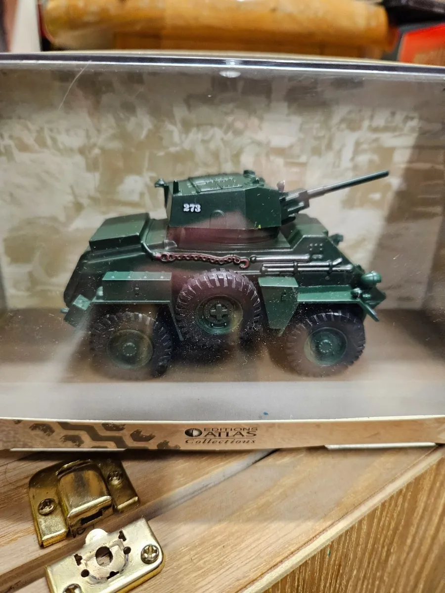 Corgi Atlas British WW2 Armoured Car - Image 1
