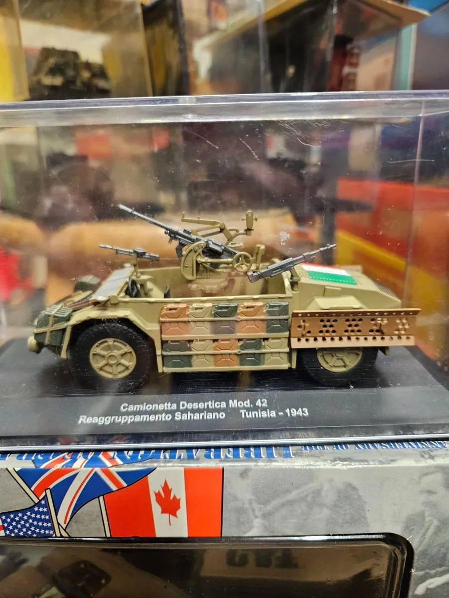 Corgi Atlas Italian WW2 Armoured Car - Image 2