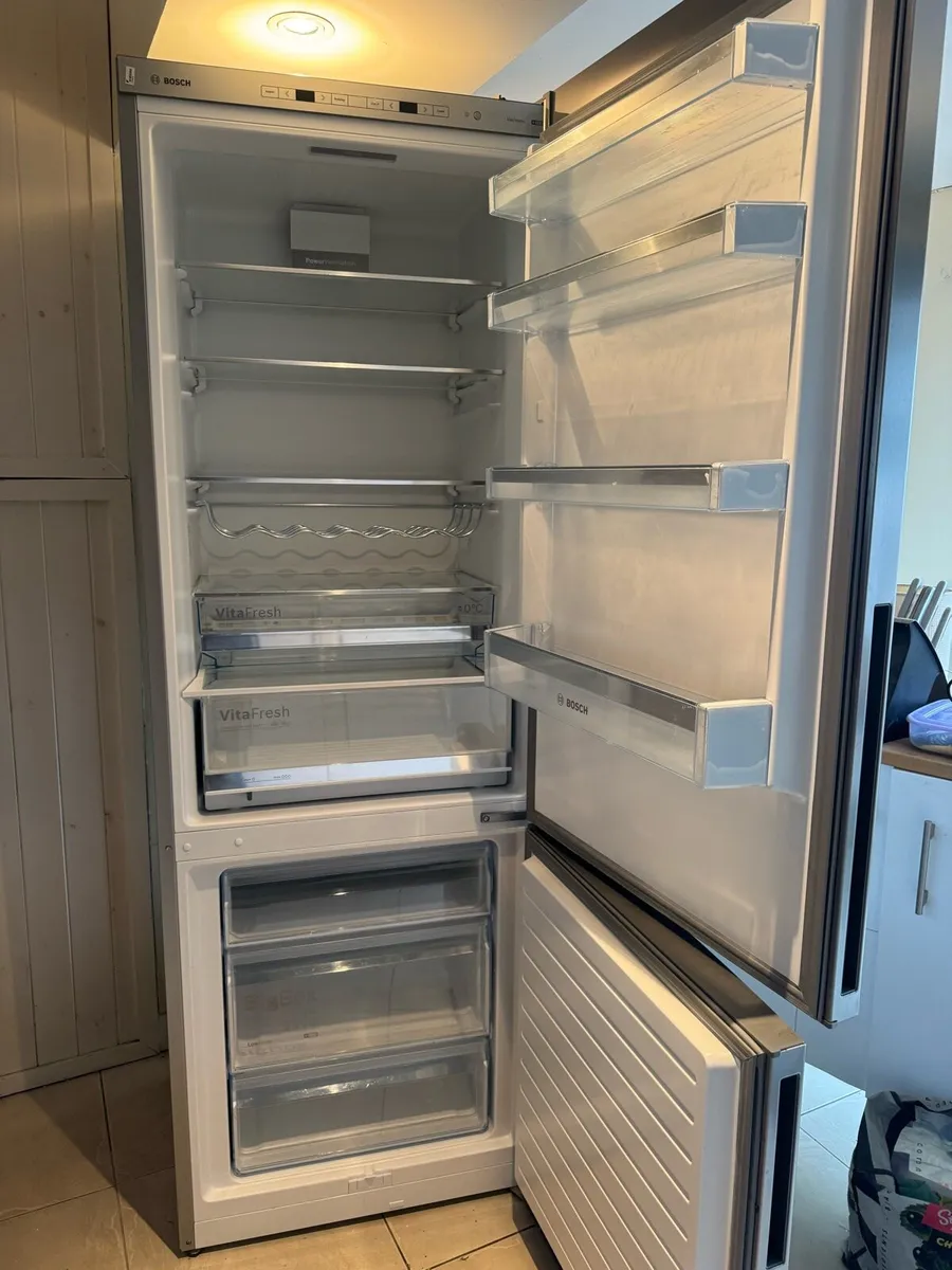 For sale Bosch Fridge - Image 2