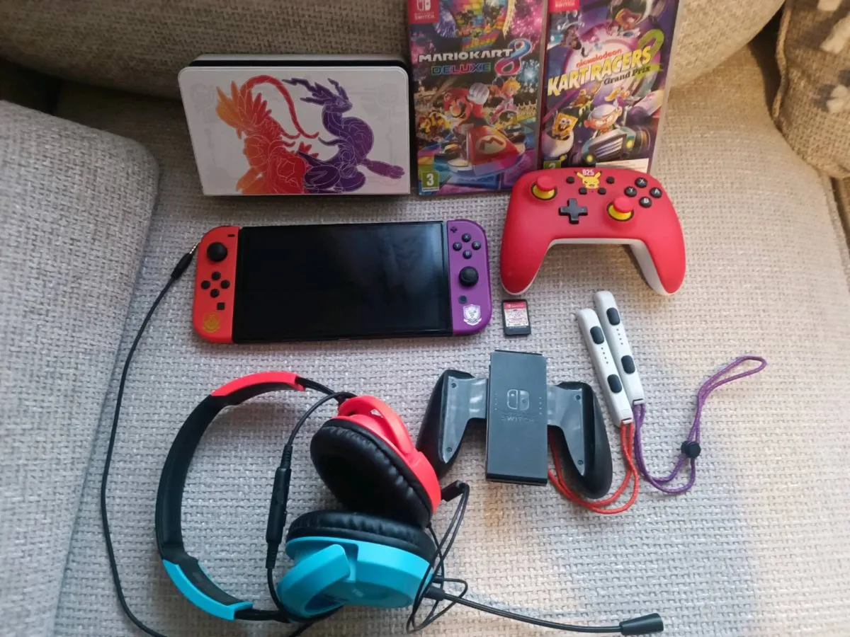 Nintendo switch OLED - Image 1