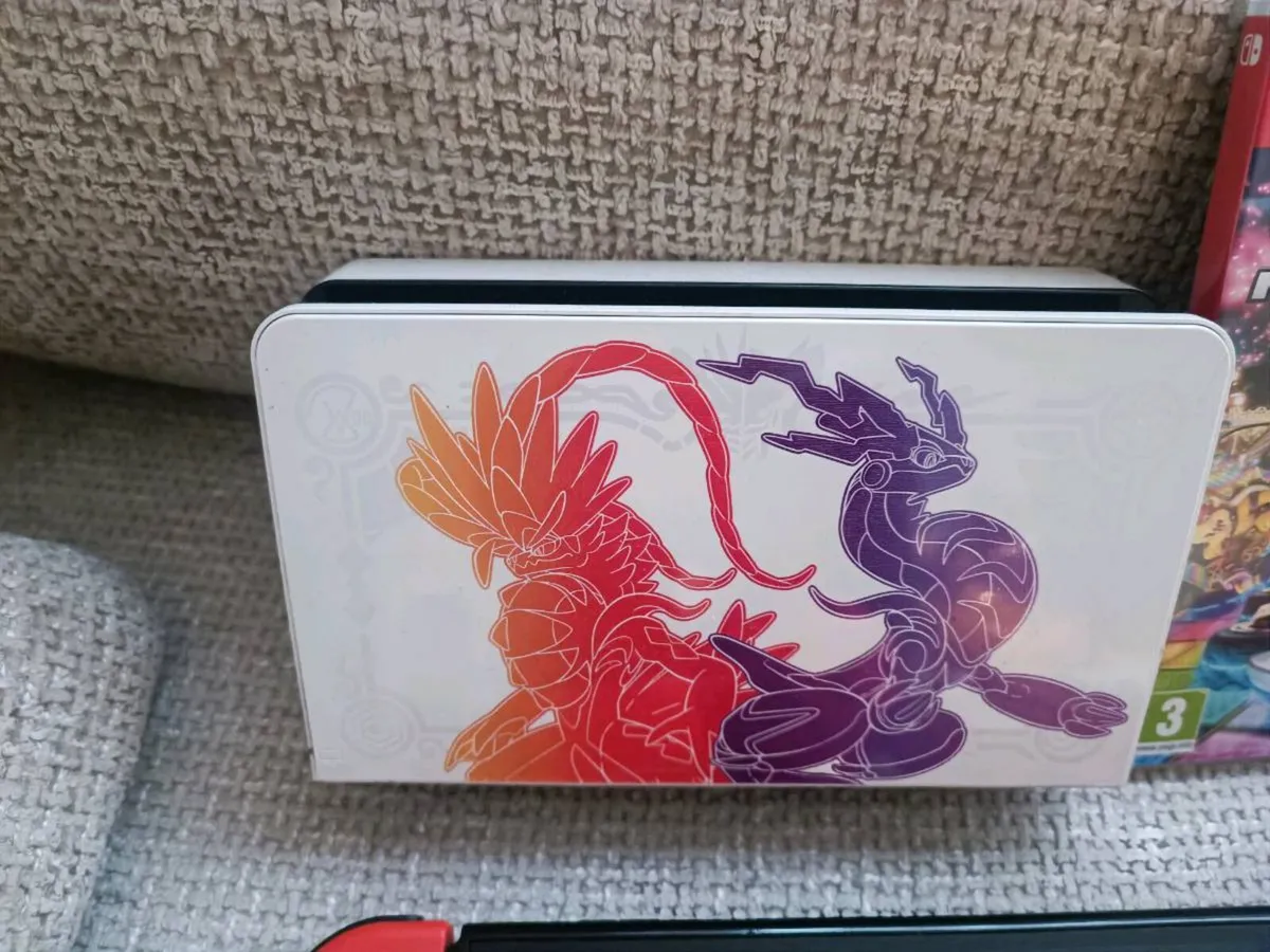Nintendo switch OLED - Image 2