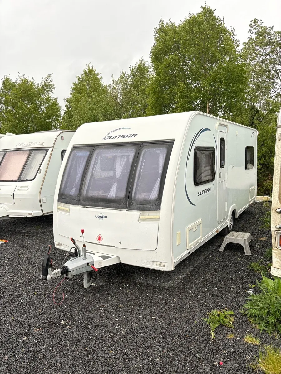 2015 Lunar Quasar 4 Berth Fixed Bed Caravan - Image 1