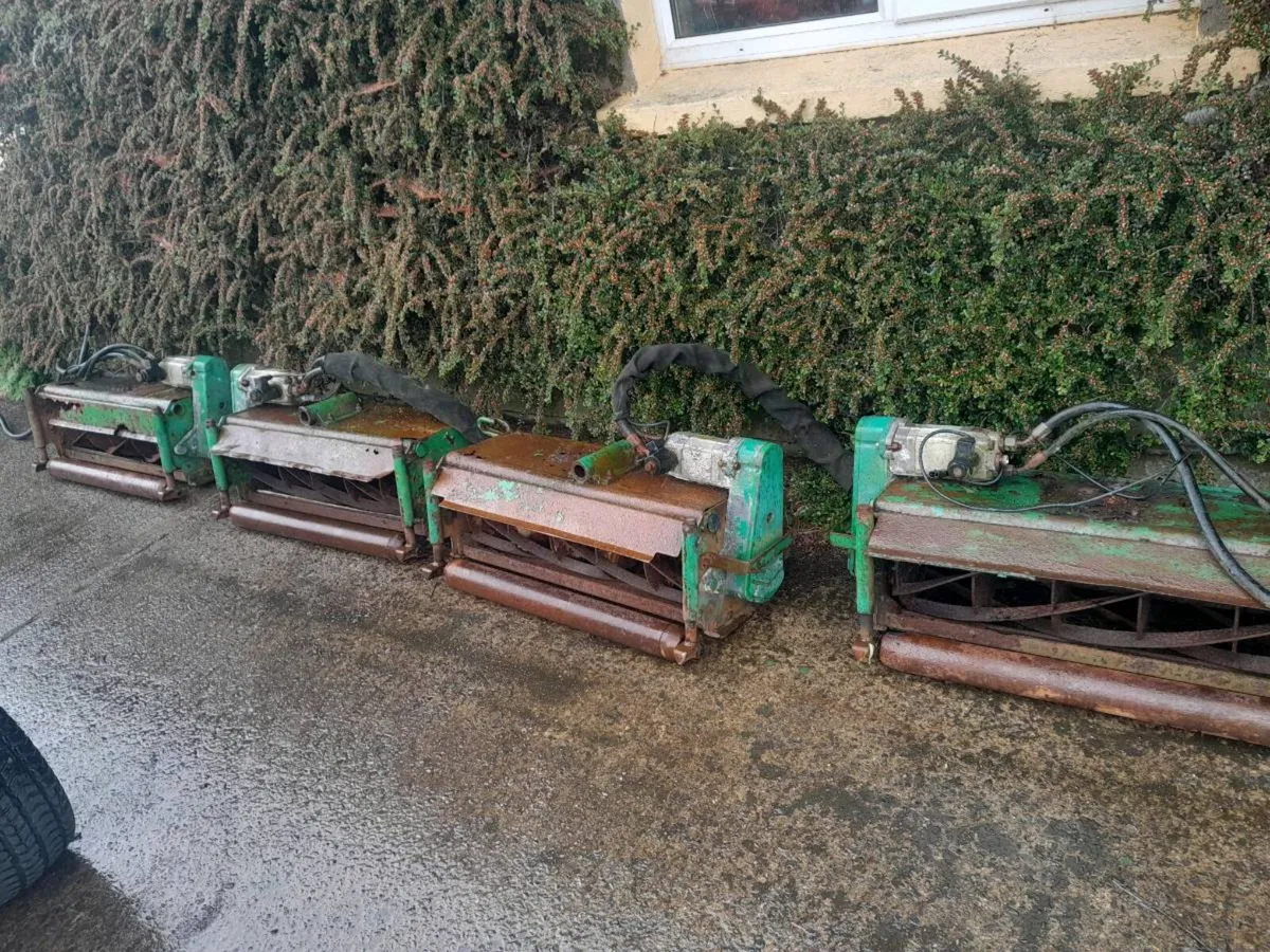 Cutting  head for John Deere 1903 mower