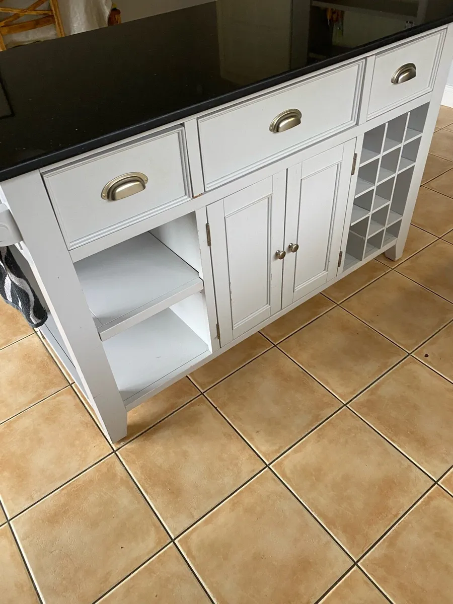 Kitchen Island - Image 2