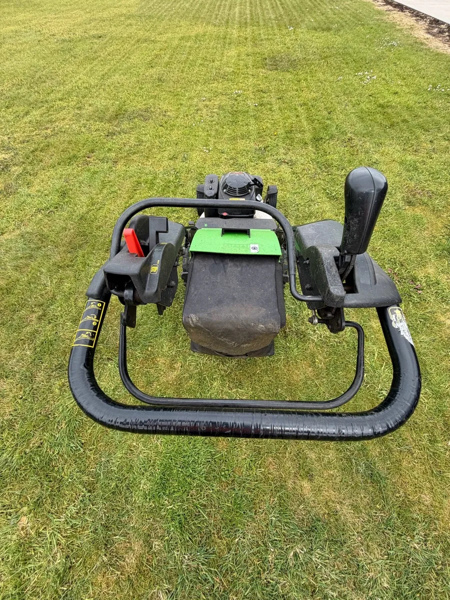 Etesia Lawnmower PRO 53 - Image 1