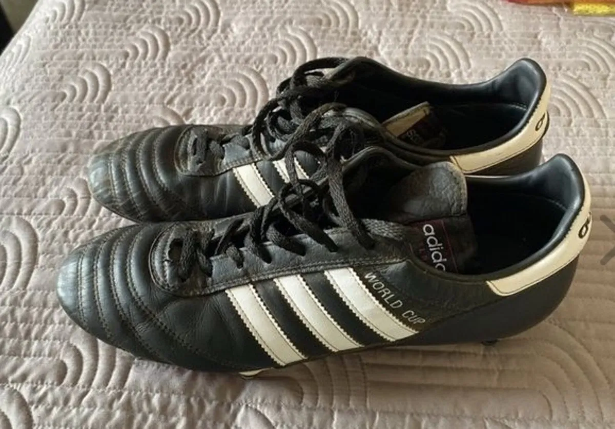 Adidas World Cup Football Boots Size UK9 - Image 1